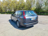 Usata Ford Focus S 90 CV (66 kW) 2007 Grigio Station wagon