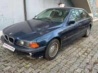 Usata BMW 325 142 CV (104 kW) 1998 Blu Berlina