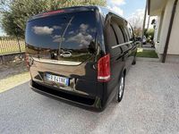 Usata Mercedes V220 163 CV (119 kW) 2018 Nero Monovolume