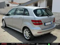 Usata Mercedes B200 140 CV (102 kW) 2006 Argento Monovolume