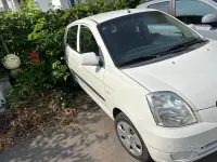 Usata Kia Picanto Urban 61 CV (44 kW) 2006 Bianco Utilitaria