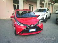 Usata Toyota Aygo X-play 69 CV (50 kW) 2016 Rosso Utilitaria