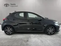 Usata Toyota Yaris Hybrid Trend 92 CV (67 kW) 2022 Nero Berlina