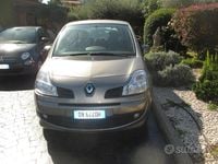 Usata Renault Modus Dynamique 75 CV (55 kW) 2008 Grigio Monovolume