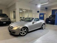 Usata Mercedes SLK200 163 CV (119 kW) 2005 Grigio Cabrio