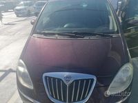 Usata Lancia Musa 77 CV (56 kW) 2009 Rosso Monovolume