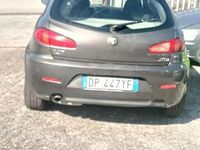 Usata Alfa Romeo 147 101 CV (74 kW) 2008 Grigio Utilitaria