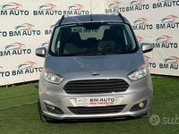 Usata Ford Tourneo Courier Titanium 75 CV (55 kW) 2016 Grigio Monovolume