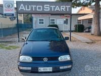 Usata VW Golf III 90 CV (66 kW) 1997 Blu Berlina