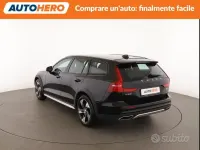 Usata Volvo V60 Business Edition 197 CV (144 kW) 2022 Nero Station wagon