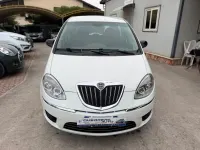 Usata Lancia Musa 95 CV (69 kW) 2012 Bianco Monovolume