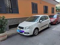 Usata Chevrolet Aveo 84 CV (61 kW) 2011 Bianco Berlina