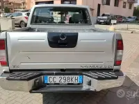 Gebraucht Nissan Navara 133 PS (97 kW) 2002 Grau Pickup