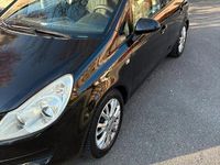 Usata Opel Corsa 80 CV (58 kW) 2009 Nero Utilitaria