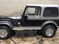 Usata Jeep CJ Laredo 121 CV (88 kW) 1981 Nero SUV