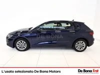Usata Audi A3 Business 150 CV (110 kW) 2024 Blu navarra met. Berlina