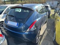 Usata Lancia Ypsilon Silver 70 CV (51 kW) 2023 Blu Utilitaria