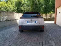 Usata Peugeot 2008 GTi 56 kW (77 CV) 2020 Bianco SUV