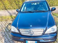 Begagnad Mercedes ML270 163 HK (119 kW) 2001 Blå SUV