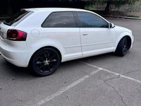 Usata Audi A3 105 CV (77 kW) 2011 Bianco Berlina