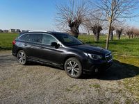 Usata Subaru Outback 175 CV (128 kW) 2019 Grigio SUV