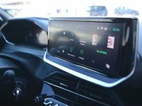 Usata Peugeot 2008 Allure 101 CV (74 kW) 2025 Bianco SUV