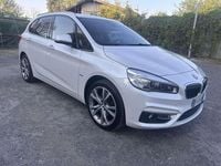 Gebraucht BMW 218 Active Tourer Luxury Line 150 PS (110 kW) 2018 Weiß Van / Kleinbus