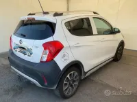 Usata Opel Karl Rocks 73 CV (53 kW) 2017 Bianco Utilitaria
