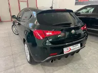 Usata Alfa Romeo Giulietta 120 CV (88 kW) 2020 Verde Utilitaria