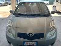 Usata Toyota Yaris 69 CV (50 kW) 2009 Grigio Utilitaria