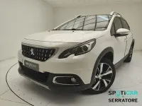Usata Peugeot 2008 Allure 100 CV (73 kW) 2018 Bianco SUV
