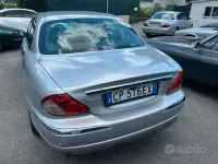 Usata Jaguar X-type 130 CV (95 kW) 2004 Grigio Berlina