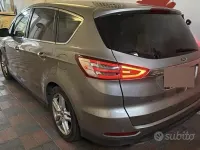 Usata Ford S-MAX 179 CV (131 kW) 2015 Monovolume