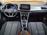 Usata VW T-Roc Life 150 CV (110 kW) 2023 Grigio SUV