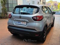 Usata Renault Captur Life 90 CV (66 kW) 2019 Argento SUV
