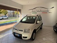 Usata Fiat Panda 4x4 Climbing 69 CV (50 kW) 2013 Bianco Utilitaria