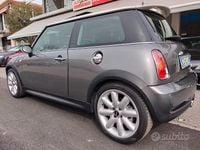 Usata Mini Cooper S 163 CV (119 kW) 2002 Grigio Utilitaria