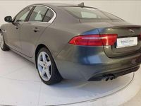 Usata Jaguar XE Prestige 180 CV (132 kW) 2015 Grigio Berlina