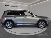 Usata Mercedes GLB200 Premium 150 CV (110 kW) 2023 Grigio SUV