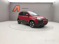 Usata Fiat Panda Cross 69 CV (50 kW) 2025 Rosso Utilitaria