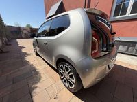 Usata VW up! Highline 75 CV (55 kW) 2014 Utilitaria