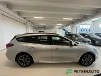 Usata Ford Focus 116 CV (85 kW) 2023 Argento Station wagon