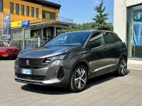 Usata Peugeot 3008 Allure 131 CV (96 kW) 2023 Grigio scuro SUV