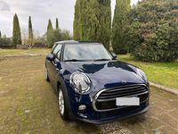 Usata Mini Cooper D 116 CV (85 kW) 2019 Blu/azzurro Utilitaria