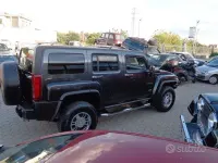 Usata Hummer H3 252 CV (185 kW) 2008 Grigio SUV