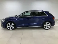 Usata Audi A3 Comfort 150 CV (110 kW) 2024 Blu navarra metallizzato Berlina