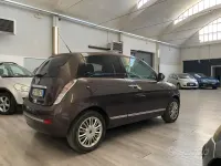 Occasion Lancia Ypsilon 60 PK (44 kW) 2010 Paars Hatchback