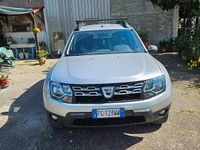 Usata Dacia Duster 110 CV (80 kW) 2017 Grigio SUV