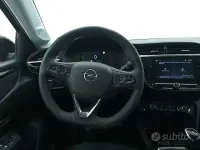 Usata Opel Corsa Elegance 102 CV (75 kW) 2023 Bluazzurro Utilitaria