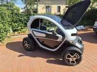 Usata Renault Twizy 12 kW (17 CV) 2012 Bianco Utilitaria